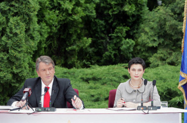 17 серпня 2011, 21:22 Переглядів:   Ванникова: Ющенко проти газових угод, але і проти арешту Тимошенко, фото прес-служби президента