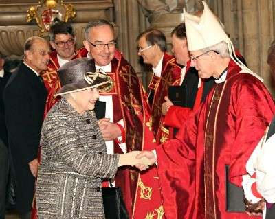 І, нарешті, монарх - Верховний правитель англіканської церкви і може призначати єпископів і архієпископів (тобто глава не тільки світської, а й духовної влади, чого немає ніде в світі, навіть в Ірані)