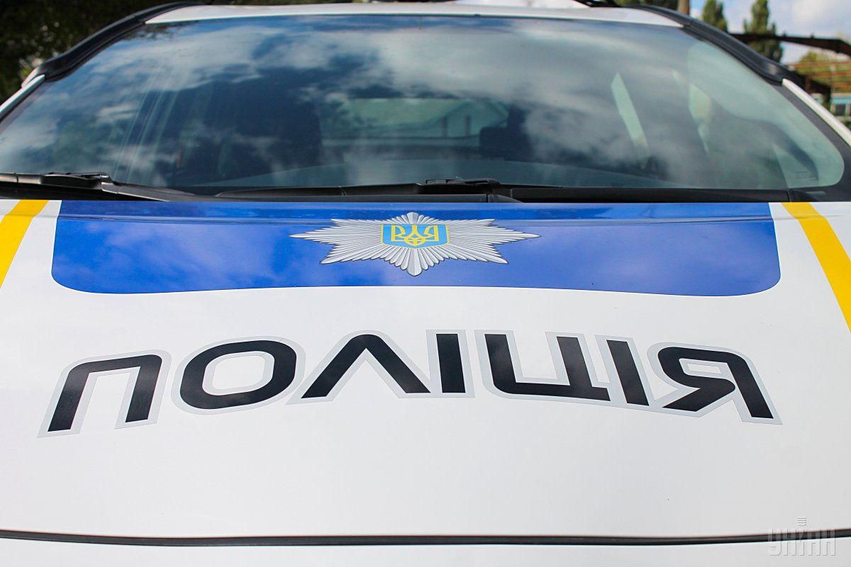 У Миколаївській області вчора зіткнулися мікроавтобус і фура, в результаті аварії загинули 5 громадян Білорусі, 12 осіб отримали травми