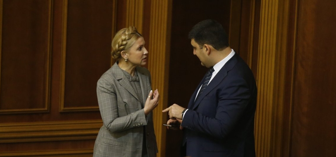 Тимошенко уникає тим, які можуть розколоти її електорат