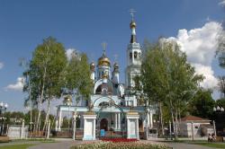 Покровське-Татіанінской собор: